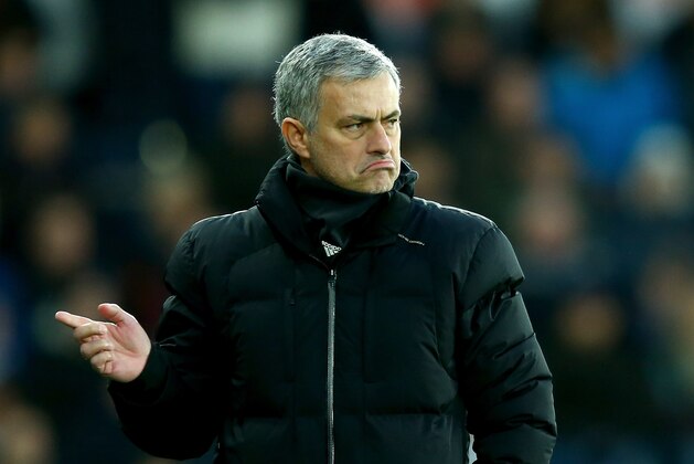 SWANSEA, WALES - JANUARY 17:  Jose Mourinho the Chelsea Manager gestures during the Barclays Premier League match between Swansea City and Chelsea at the Liberty Stadium on January 17, 2015 in Swansea, Wales.  (Photo by Richard Heathcote/Getty Images)