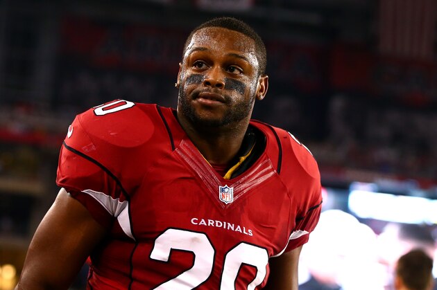 Sep 8, 2014; Glendale, AZ, USA; Arizona Cardinals running back Jonathan Dwyer (20) against the San Diego Chargers at University of Phoenix Stadium. Mandatory Credit: Mark J. Rebilas-USA TODAY Sports