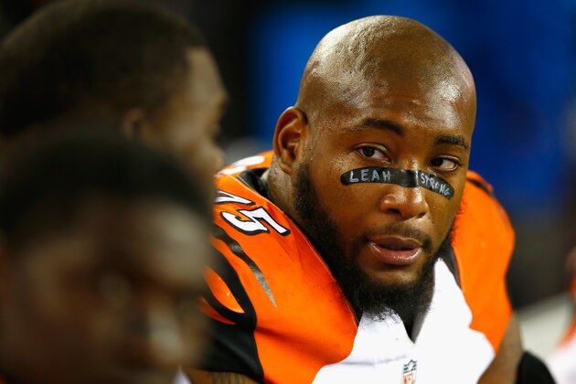 FOXBORO, MA - OCTOBER 05: Devon Still #75 of the Cincinnati Bengals looks on during the fourth quarter against the New England Patriots at Gillette Stadium on October 5, 2014 in Foxboro, Massachusetts. (Photo by Jared Wickerham/Getty Images) FOXBORO, MA - OCTOBER 05: Devon Still #75 of the Cincinnati Bengals looks on during the fourth quarter against the New England Patriots at Gillette Stadium on October 5, 2014 in Foxboro, Massachusetts. (Photo by Jared Wickerham/Getty Images)