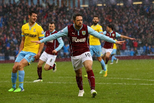 BURNLEY, ENGLAND - JANUARY 17:  Danny Ings of Burnley celebrates scoring their second goal during the Barclays Premier League match between Burnley and Crystal Palace at Turf Moor on January 17, 2015 in Burnley, England.  (Photo by Michael Steele/Getty Images)