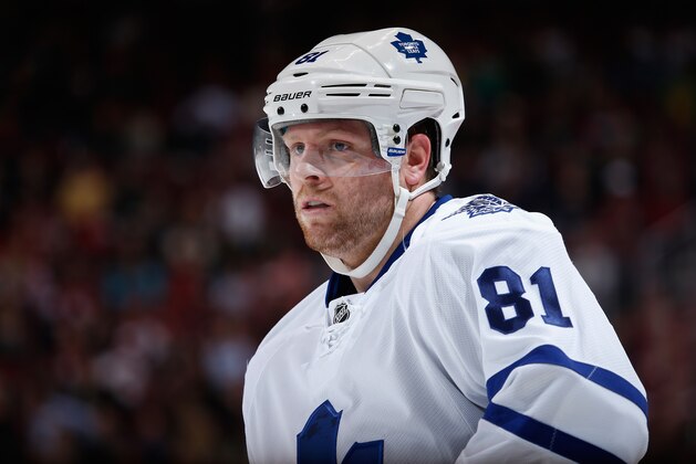 GLENDALE, AZ - NOVEMBER 04:  Phil Kessel #81 of the Toronto Maple Leafs skates up to a face off against the Arizona Coyotes during the NHL game at Gila River Arena on November 4, 2014 in Glendale, Arizona.  The Coyotes defeated the Maple Leafs 3-2.   (Photo by Christian Petersen/Getty Images)