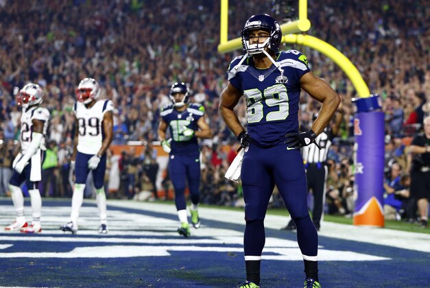 Feb 1, 2015; Glendale, AZ, USA; Seattle Seahawks wide receiver Doug Baldwin (89) reacts after catching a touchdown pass against the New England Patriots in the third quarter in Super Bowl XLIX at University of Phoenix Stadium. Mandatory Credit: Mark J. Rebilas-USA TODAY Sports