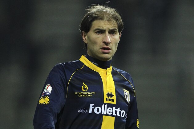PARMA, ITALY - JANUARY 28:  Gabriel Alejandro Paletta of Parma FC looks on during the TIM Cup match between Parma FC and Juventus FC at Stadio Ennio Tardini on January 28, 2015 in Parma, Italy.  (Photo by Marco Luzzani/Getty Images)