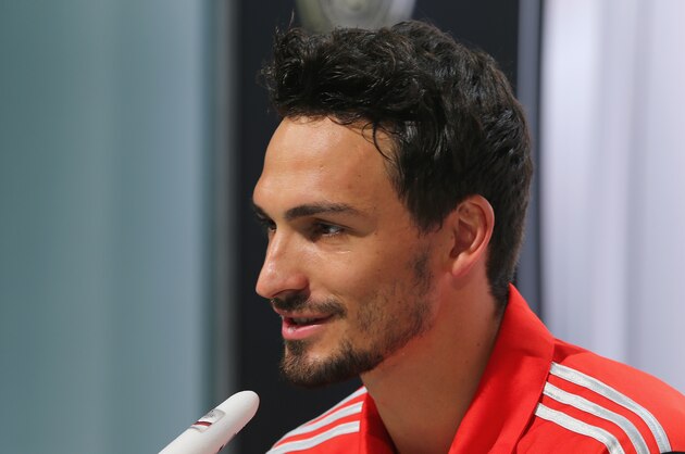 SANTO ANDRE, BRAZIL - JUNE 23:  Mats Hummels of Germany talks to the media during the German national team press conference at Campo Bahia on June 23, 2014 in Santo Andre, Brazil.  (Photo by Martin Rose/Getty Images)