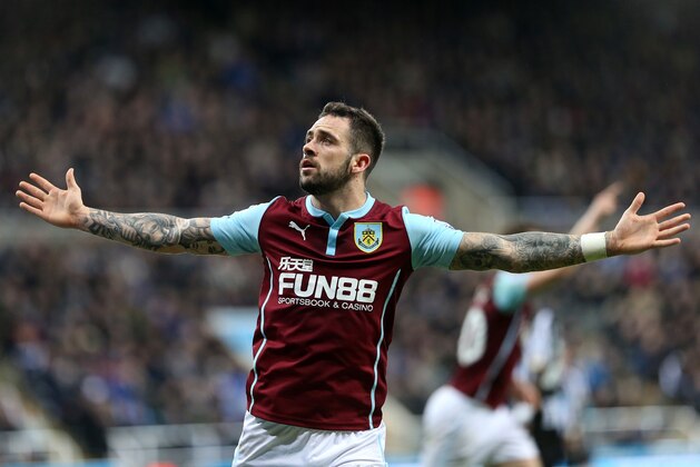 Burnley's Danny Ings celebrates his goal during their English Premier League soccer match between Newcastle United and Burnley at St James' Park, Newcastle, England, Thursday, Jan. 1, 2015. (AP Photo/Scott Heppell)