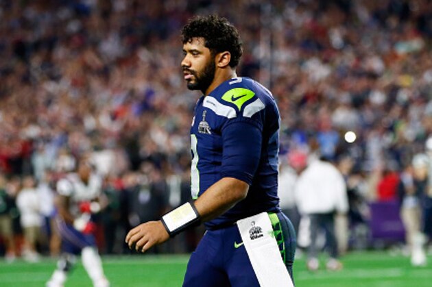 GLENDALE, AZ - FEBRUARY 01:  Russell Wilson