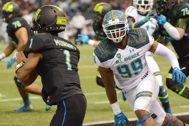 Jan 2, 2015; St. Petersburg, FL, USA; Team Highlight defensive end Byron Cowart (99) rushes Team Armour quarterback Kyler Murray (1) during the first half of the 2015 Under Armour All-America Game at Tropicana Field. Team Highlight defeated Team Armour 46-6. Mandatory Credit: Jonathan Dyer-USA TODAY Sports