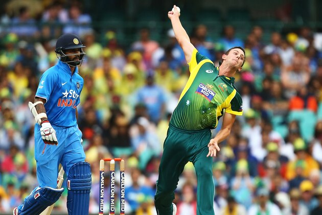 SYDNEY, AUSTRALIA - JANUARY 26: Josh Hazlewood of Australia bowls during the One Day International match between Australia and India at Sydney Cricket Ground on January 26, 2015 in Sydney, Australia.  (Photo by Mark Nolan/Getty Images)
