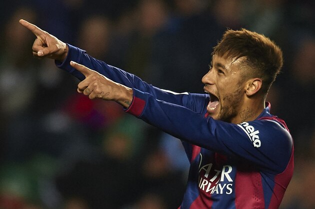 ELCHE, SPAIN - JANUARY 24:  Neymar JR of Barcelona celebrates after scoring during the La Liga match between Elche FC and FC Barcelona at Estadio Manuel Martinez Valero on January 24, 2015 in Elche, Spain.  (Photo by Manuel Queimadelos Alonso/Getty Images)