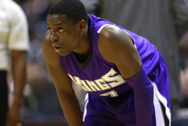 Sacramento Kings guard Darren Collison waits during a free throw in the second half of an NBA basketball game against the Indiana Pacers, Saturday, Jan. 31, 2015, in Indianapolis. Sacramento won 99-94.   (AP Photo/R Brent Smith)