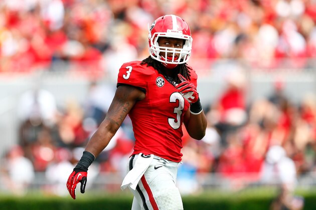 ATHENS, GA - SEPTEMBER 27:  Todd Gurley #3 of the Georgia Bulldogs walks off the field between downs against the Tennessee Volunteers at Sanford Stadium on September 27, 2014 in Athens, Georgia.  (Photo by Kevin C. Cox/Getty Images)