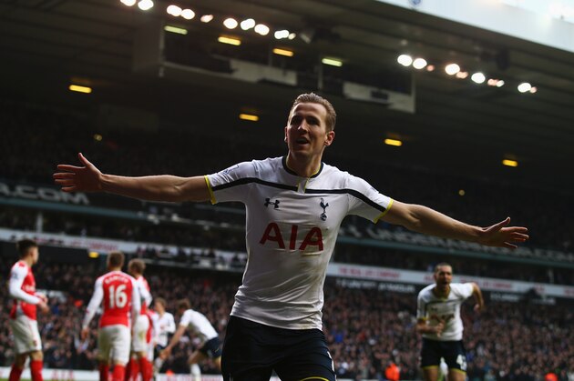 LONDON, ENGLAND - FEBRUARY 07:  Harry Kane of Tottenham Hotspur celebrates scoring his goal during the Barclays Premier League match between Tottenham Hotspur and Arsenal at White Hart Lane on February 7, 2015 in London, England.  (Photo by Clive Rose/Getty Images)