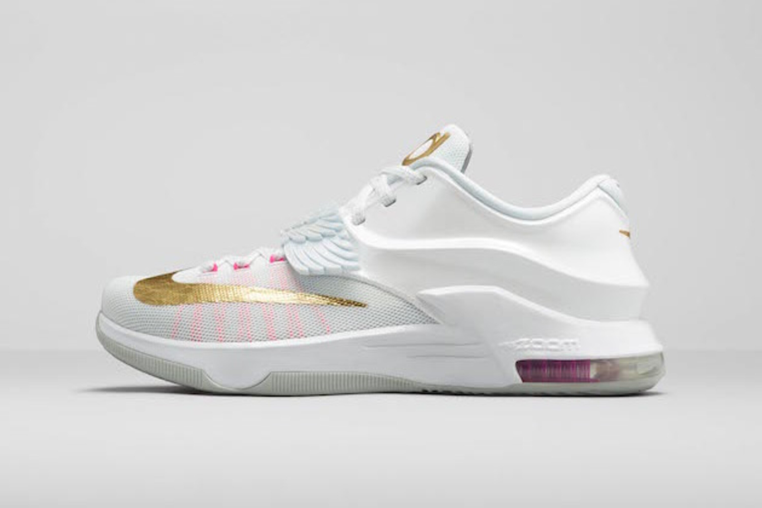 Nike and Kevin Durant Honor His Late Aunt Pearl with New KD7 Shoes, image size:3000x2000