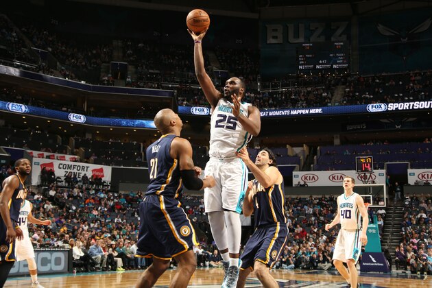 CHARLOTTE, NC - FEBRUARY 8: Al Jefferson #25 of the Charlotte Hornets goes up for a shot against the Indiana Pacers at Time Warner Cable Arena on February 8, 2015 in Charlotte, North Carolina. NOTE TO USER: User expressly acknowledges and agrees that, by downloading and or using this photograph, User is consenting to the terms and conditions of the Getty Images License Agreement.  Mandatory Copyright Notice:  Copyright 2015 NBAE (Photo by Kent Smith/NBAE via Getty Images)