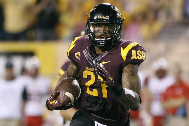 TEMPE, AZ - NOVEMBER 01:  Receiver Jaelen Strong #21 of the Arizona State Sun Devils runs with the ball after a first down catch against the Utah Utes during the second quarter of a college football game at Sun Devil Stadium on November 1, 2014 in Tempe, Arizona.  (Photo by Ralph Freso/Getty Images)