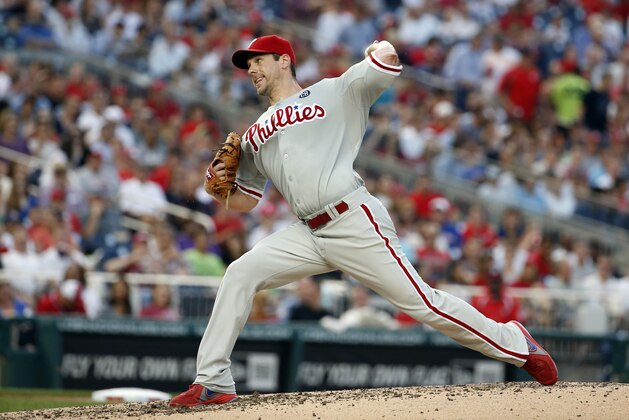 Philadelphia Phillies starting pitcher Cliff Lee throws during a baseball game against the Washington Nationals at Nationals Park Thursday, July 31, 2014, in Washington. (AP Photo/Alex Brandon)