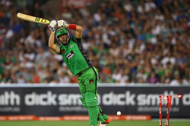 MELBOURNE, AUSTRALIA - JANUARY 21:  Kevin Pietersen of the Melbourne Stars is bowled out by Yasir Arafat of the Scorchers during the Big Bash League match between the Melbourne Stars and Perth Scorchers at Melbourne Cricket Ground on January 21, 2015 in Melbourne, Australia.  (Photo by Robert Cianflone/Getty Images)