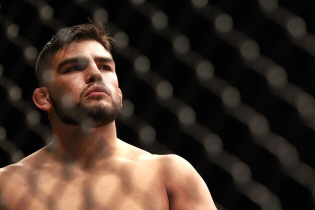 LAS VEGAS, NV - JANUARY 31:  Kelvin Gastelum waits for the start of his welterweight fight against Tyron Woodley during UFC 183 at the MGM Grand Garden Arena on January 31, 2015 in Las Vegas, Nevada. Woodley won by split decision.  (Photo by Steve Marcus/Getty Images)