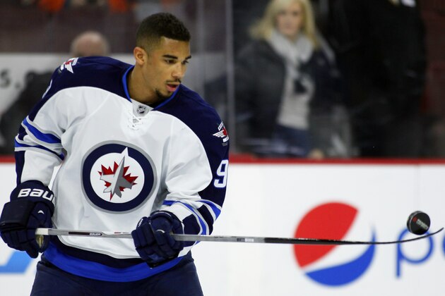 The Winnipeg Jets' Evander Kane  during warm-up prior to an NFL hockey game against the Philadelphia Flyers, Thursday, Jan 29, 2015., in Philadelphia. (AP Photo/Tom Mihalek)