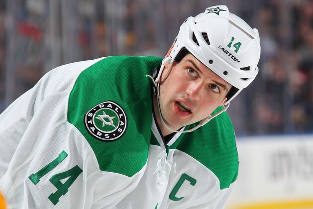 BUFFALO, NY - FEBRUARY 07:  Jamie Benn #14 of the Dallas Stars prepares for a faceoff against the Buffalo Sabres on February 7, 2015 at the First Niagara Center in Buffalo, New York.  (Photo by Bill Wippert/NHLI via Getty Images)