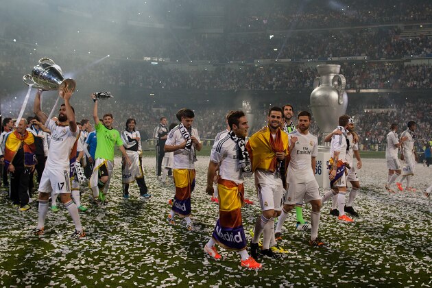 MADRID, SPAIN - MAY 25:  Real Madrid players celebrate a day after winning the UEFA Champions League final at Santiago Bernabeu Stadium on May 25, 2014 in Madrid, Spain. Real Madrid CF achieves their tenth European Cup at Lisbon at Lisbon 12 years later.  (Photo by Pablo Blazquez Dominguez/Getty Images)