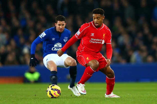 LIVERPOOL, ENGLAND - FEBRUARY 07:  Jordon Ibe of Liverpool controls the ball during the Barclays Premier League match between Everton and Liverpool at Goodison Park on February 7, 2015 in Liverpool, England.  (Photo by Clive Brunskill/Getty Images)