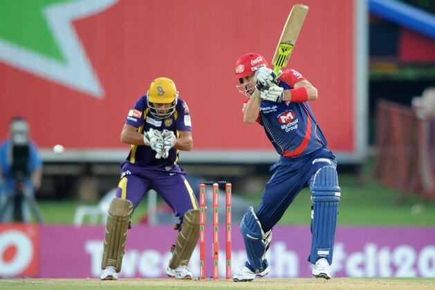 PRETORIA, SOUTH AFRCA - OCTOBER 13:  Kevin Pietersen (R) of the Daredevils bats as wicketkeeper Manvinder Bisla looks on during the Karbonn Smart CLT20 Group A match between Kolkata Knight Riders (IPL) and Delhi Daredevils (IPL) at SuperSport Park on October 13, 2012 in Pretoria, South Africa.  (Photo by Lee Warren/Gallo Images/Getty Images)