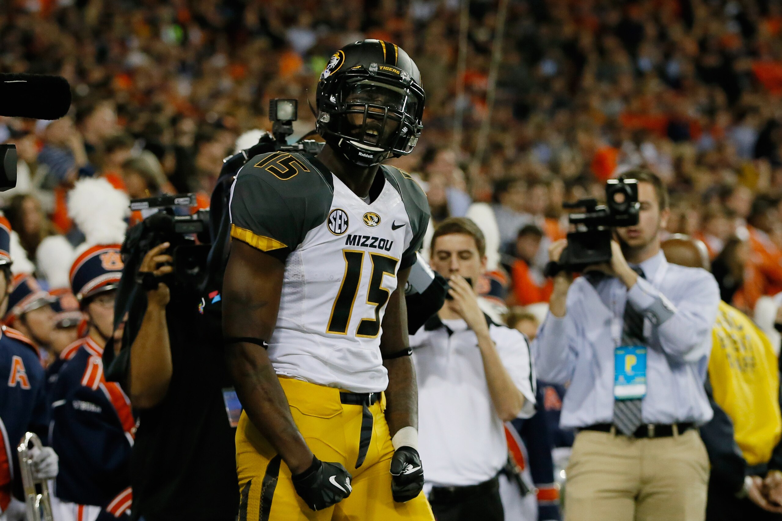 ATLANTA, GA - DECEMBER 07:  Dorial Green-Beckham #15 of the Missouri Tigers celebrates his second quarter touchdown against the Auburn Tigers during the SEC Championship Game at Georgia Dome on December 7, 2013 in Atlanta, Georgia.  (Photo by Kevin C. Cox/Getty Images)