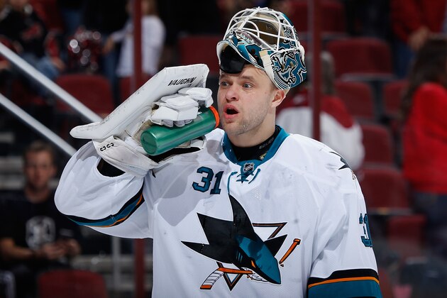 GLENDALE, AZ - FEBRUARY 13:  Goaltender Antti Niemi #31 of the San Jose Sharks during the NHL game against the Arizona Coyotes at Gila River Arena on February 13, 2015 in Glendale, Arizona.  The Sharks defeated the Coyotes 4-2.  (Photo by Christian Petersen/Getty Images)