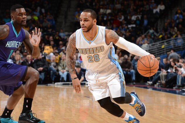 DENVER, CO - JANUARY 31:  Jameer Nelson #28 of the Denver Nuggets handles the ball against the Charlotte Hornets during the game on January 31, 2015 at the Pepsi Center in Denver, Colorado. NOTE TO USER: User expressly acknowledges and agrees that, by downloading and/or using this Photograph, user is consenting to the terms and conditions of the Getty Images License Agreement. Mandatory Copyright Notice: Copyright 2015 NBAE (Photo by Garrett Ellwood/NBAE via Getty Images)