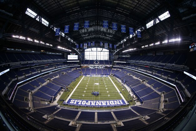 Feb 25, 2014; Indianapolis, IN, USA; Minnesota Golden Gophers defensive back Brock Vereen catches a pass during the 2014 NFL Combine at Lucas Oil Stadium. Mandatory Credit: Brian Spurlock-USA TODAY Sports