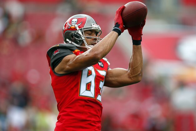 Tampa Bay Buccaneers wide receiver Vincent Jackson (83) catches a pass during warm-ups before an NFL football game Sunday, Dec. 21, 2014, in Tampa, Fla. The Packers won 20-3. (Jeff Haynes/AP Images for Panini)