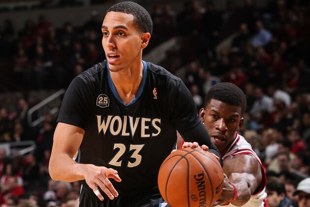 CHICAGO, IL - JANUARY 27: Kevin Martin #23 of the Minnesota Timberwolves drives against the Chicago Bulls on January 27, 2014 at the United Center in Chicago, Illinois. NOTE TO USER: User expressly acknowledges and agrees that, by downloading and or using this Photograph, user is consenting to the terms and conditions of the Getty Images License Agreement. Mandatory Copyright Notice: Copyright 2014 NBAE (Photo by David Sherman/NBAE via Getty Images)