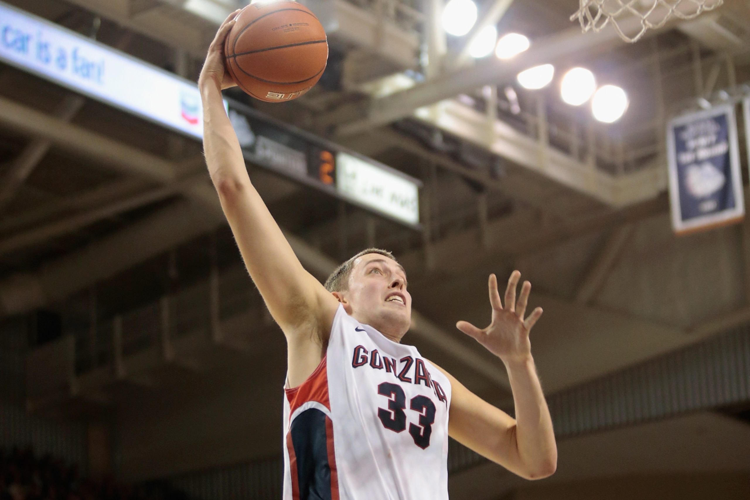SPOKANE, WA - JANUARY 10: Kyle Wiltjer #33 of the Gonzaga Bulldogs goes to the basket against the Santa Clara Broncos in the first half at McCarthey Athletic Center on January 10, 2015 in Spokane, Washington. (Photo by William Mancebo/Getty Images) SPOKANE, WA - JANUARY 10: Kyle Wiltjer #33 of the Gonzaga Bulldogs goes to the basket against the Santa Clara Broncos in the first half at McCarthey Athletic Center on January 10, 2015 in Spokane, Washington. (Photo by William Mancebo/Getty Images)