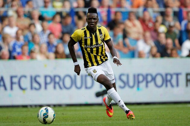 ARNHEM, NETHERLANDS - JULY 30:  Bertrand Traore of Vitesse in action during the pre season friendly match between Vitesse Arnhem and Chelsea at the Gelredome Stadium on July 30, 2014 in Arnhem, Netherlands.  (Photo by Dean Mouhtaropoulos/Getty Images)