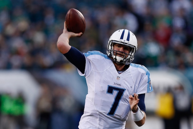 PHILADELPHIA, PA - NOVEMBER 23:  Quarterback Zach Mettenberger #7 of the Tennessee Titans throws a pass during the second half of the game against the Philadelphia Eagles at Lincoln Financial Field on November 23, 2014 in Philadelphia, Pennsylvania.  The Eagles won 43-24. (Photo by Jeff Zelevansky/Getty Images)