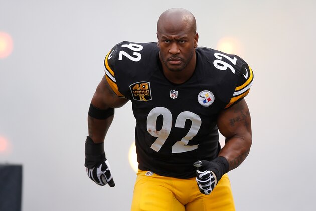 PITTSBURGH, PA - NOVEMBER 30:  James Harrison #92 of the Pittsburgh Steelers is introduced prior to the game against the New Orleans Saints at Heinz Field on November 30, 2014 in Pittsburgh, Pennsylvania.  (Photo by Gregory Shamus/Getty Images)