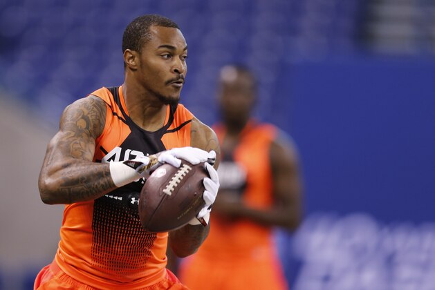 Arizona State wide receiver Jaelen Strong runs a drill at the NFL football scouting combine in Indianapolis, Saturday, Feb. 21, 2015. (AP Photo/Julio Cortez)