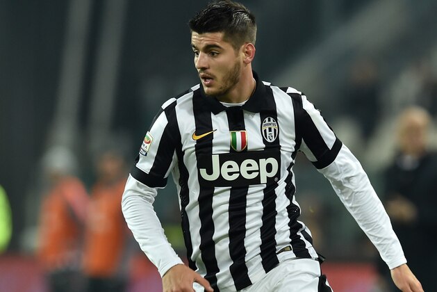 TURIN, ITALY - FEBRUARY 20:  Alvaro Morata of Juventus FC in action during the Serie A match between Juventus FC and Atalanta BC at Juventus Arena on February 20, 2015 in Turin, Italy.  (Photo by Valerio Pennicino/Getty Images)