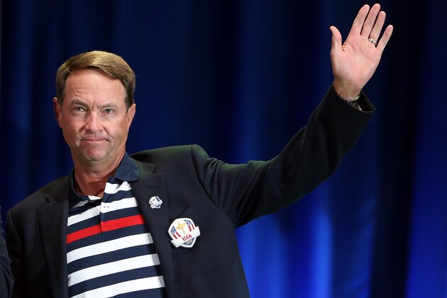 MEDINAH, IL - SEPTEMBER 30:  Davis Love III addresses the crowd at the closing ceremonies after Europe defeated the USA 14.5 to 13.5 to retain the Ryder Cup during the Singles Matches for The 39th Ryder Cup at Medinah Country Club on September 30, 2012 in Medinah, Illinois.  (Photo by Ross Kinnaird/Getty Images)