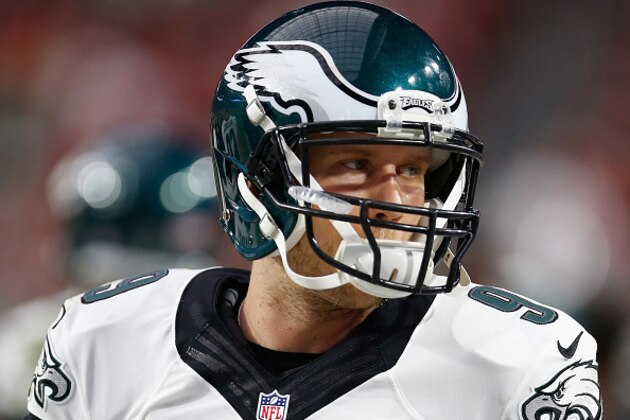 GLENDALE, AZ - OCTOBER 26:  Quarterback Nick Foles #9 of the Philadelphia Eagles on the sidelines during the NFL game against the Arizona Cardinals at the University of Phoenix Stadium on October 26, 2014 in Glendale, Arizona. The Cardinals defeated the Eagles 24-20.  (Photo by Christian Petersen/Getty Images)