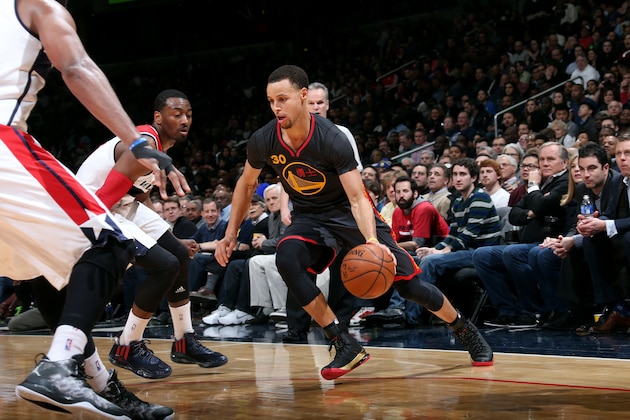 WASHINGTON, DC -  FEBRUARY 24: Stephen Curry #30 of the Golden State Warriors handles the ball against the Washington Wizards on February 24, 2015 at Verizon Center in Washington, DC. NOTE TO USER: User expressly acknowledges and agrees that, by downloading and or using this Photograph, user is consenting to the terms and conditions of the Getty Images License Agreement. Mandatory Copyright Notice: Copyright 2015 NBAE (Photo by Ned Dishman/NBAE via Getty Images)