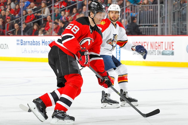 NEWARK, NJ - JANUARY 31:  Jaromir Jagr #68 of the New Jersey Devils in action against the Florida Panthers at the Prudential Center on January 31, 2015 in Newark, New Jersey. The Devils defeated the Panthers 3-1.  (Photo by Jim McIsaac/Getty Images)