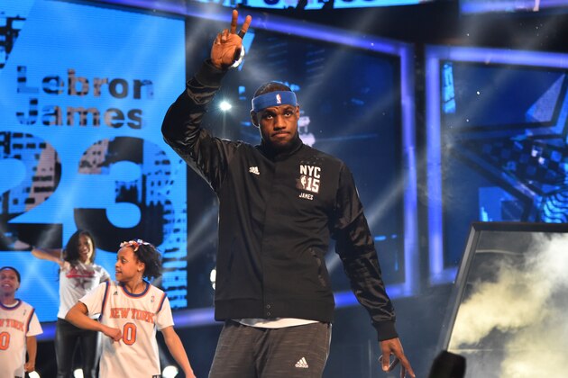 NEW YORK,NY - FEBRUARY 15: LeBron James #23 playing for the East Coast all-stars comes out to the crowd prior to the 2015 NBA All-Star Game at Madison Square Garden on February 15, 2015 in New York,New York NOTE TO USER: User expressly acknowledges and agrees that, by downloading and/or using this Photograph, user is consenting to the terms and conditions of the Getty Images License Agreement. Mandatory Copyright Notice: Copyright 2015 NBAE (Photo by Jesse D. Garrabrant/NBAE via Getty Images)