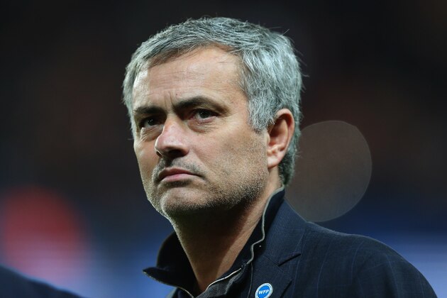 PARIS, FRANCE - FEBRUARY 17:  Jose Mourinho manager of Chelsea looks on prior to the UEFA Champions League Round of 16 match between Paris Saint-Germain and Chelsea at Parc des Princes on February 17, 2015 in Paris, France.  (Photo by Alex Livesey/Getty Images)