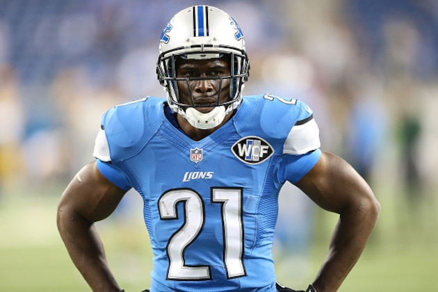 DETROIT, MI - SEPTEMBER 21:  Reggie Bush