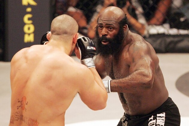 Kimbo Slice, right, battles James Thompson of Manchester, England during their EliteXC heavyweight bout at the Prudential Center in Newark, N.J. Saturday, May 31, 2008. (AP Photo/Rich Schultz)