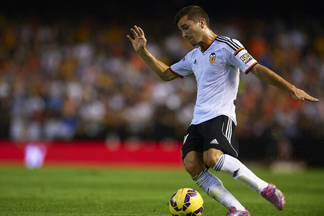 VALENCIA, SPAIN - OCTOBER 25:  Jose Gaya of Valencia in action during the La Liga match between Valencia CF and Elche CF at Estadio Mestalla on October 25, 2014 in Valencia, Spain.  (Photo by Manuel Queimadelos Alonso/Getty Images)