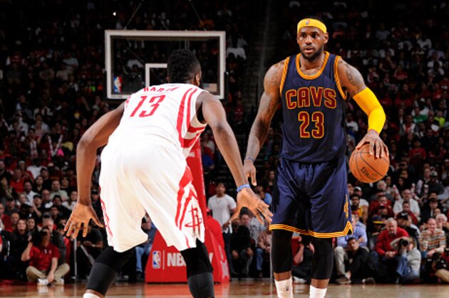 HOUSTON, TX - MARCH 1: LeBron James #23 of the Cleveland Cavaliers defends the ball against James Harden #13 of the Houston Rockets during the game on March 1, 2015 at the Toyota Center in Houston, Texas. NOTE TO USER: User expressly acknowledges and agrees that, by downloading and or using this photograph, User is consenting to the terms and conditions of the Getty Images License Agreement. Mandatory Copyright Notice: Copyright 2015 NBAE (Photo by Bill Baptist/NBAE via Getty Images)