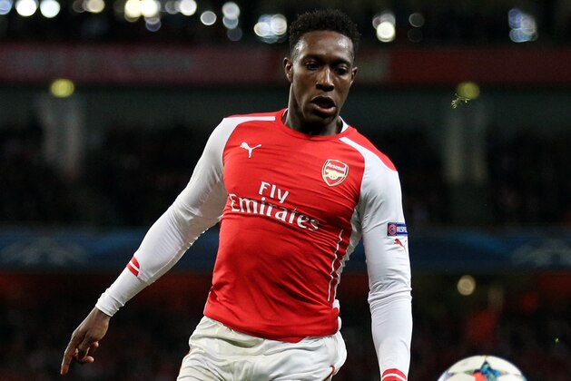 LONDON, ENGLAND - FEBRUARY 25:  Danny Welbeck of Arsenal controls the ball during the UEFA Champions League round of 16, first leg match between Arsenal and Monaco at The Emirates Stadium on February 25, 2015 in London, United Kingdom.  (Photo by Clive Mason/Getty Images)